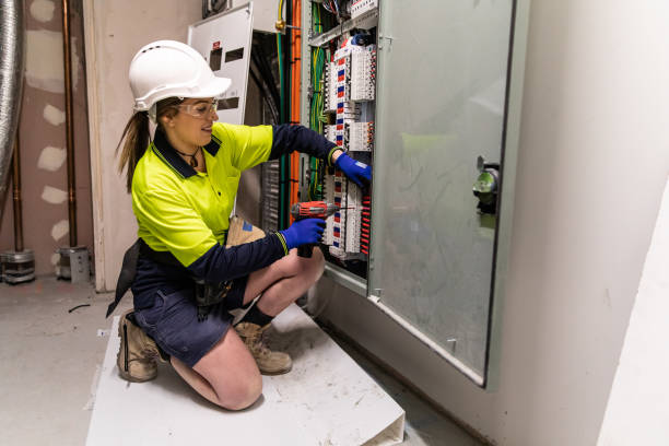 Best Local Electrician Companies  in Pemberville, OH